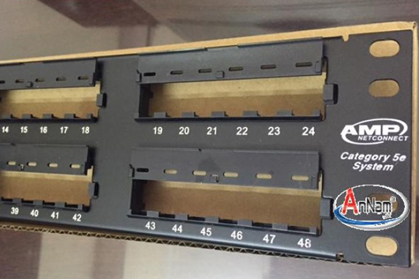 patch-panel-cat5e-amp