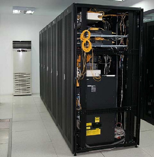 Ba tính năng nổi bật của tủ rack server