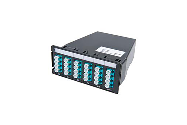 MPOptimate Quick-Fit Cassette, 6 x LC Quad (24 fiber), OM3 XG 10 Gbps, Straight 0-1671227-3